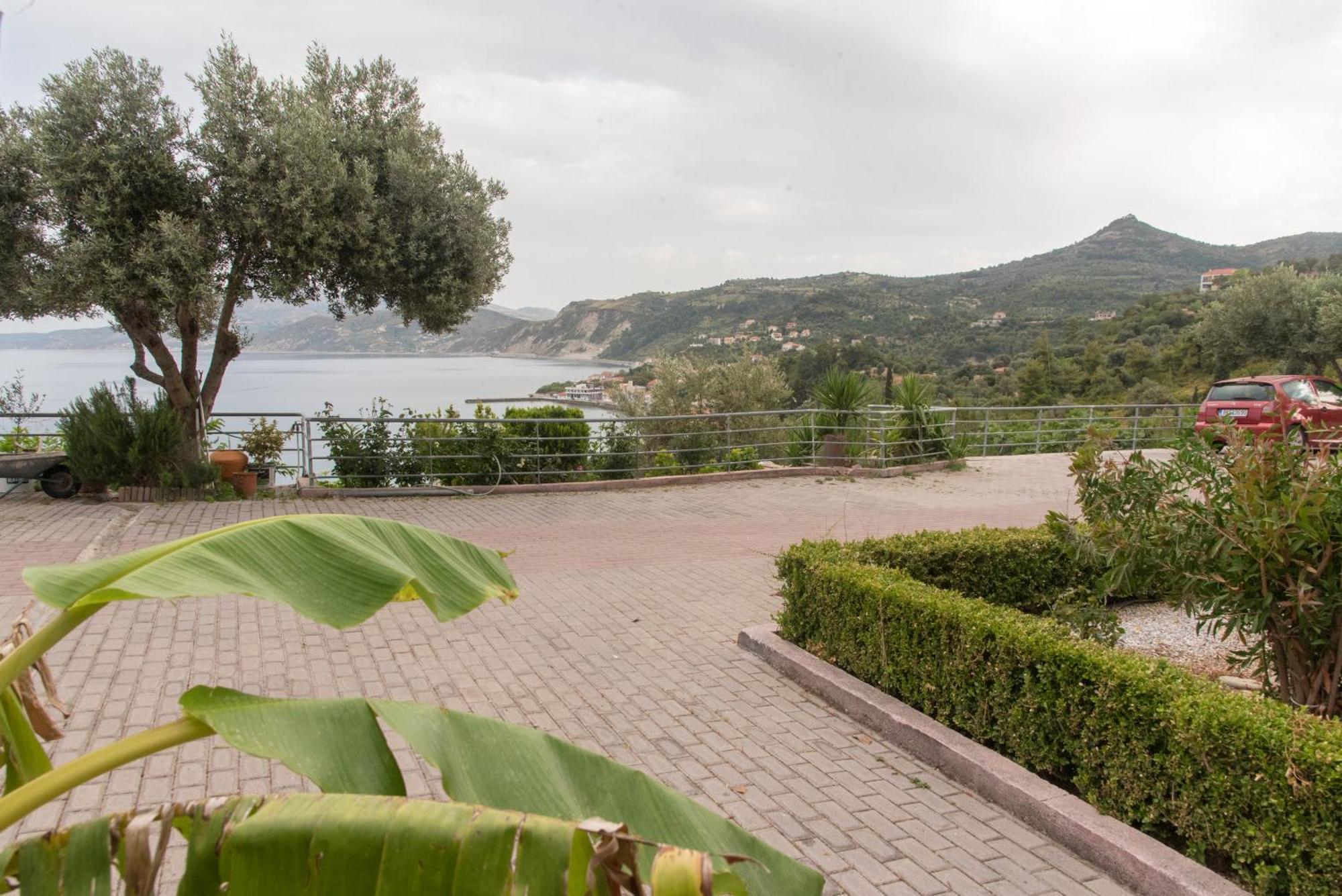 Platána Panorama Hotel מראה חיצוני תמונה