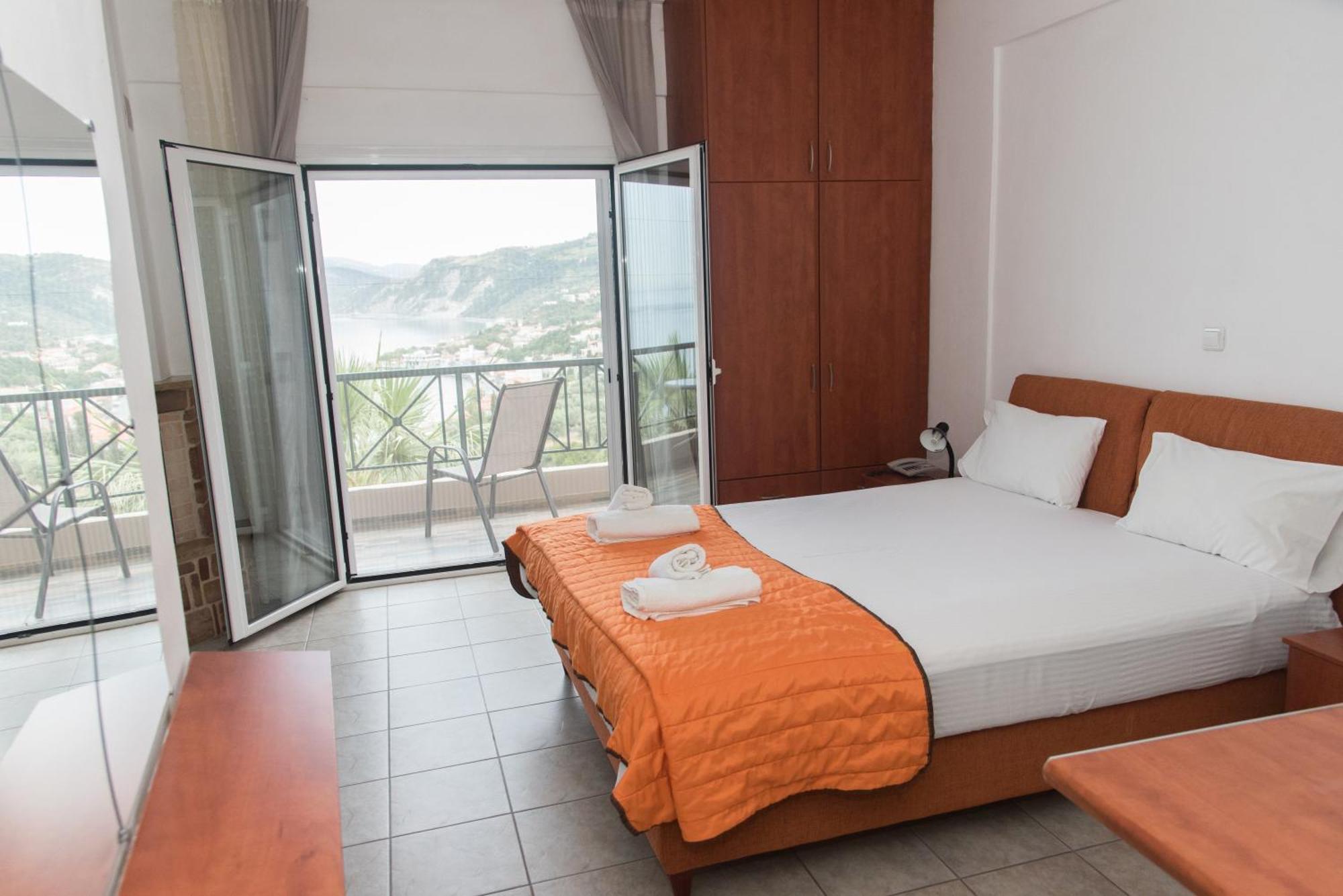 Platána Panorama Hotel מראה חיצוני תמונה