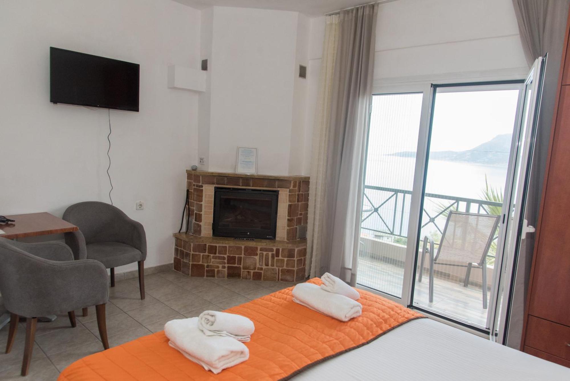 Platána Panorama Hotel מראה חיצוני תמונה
