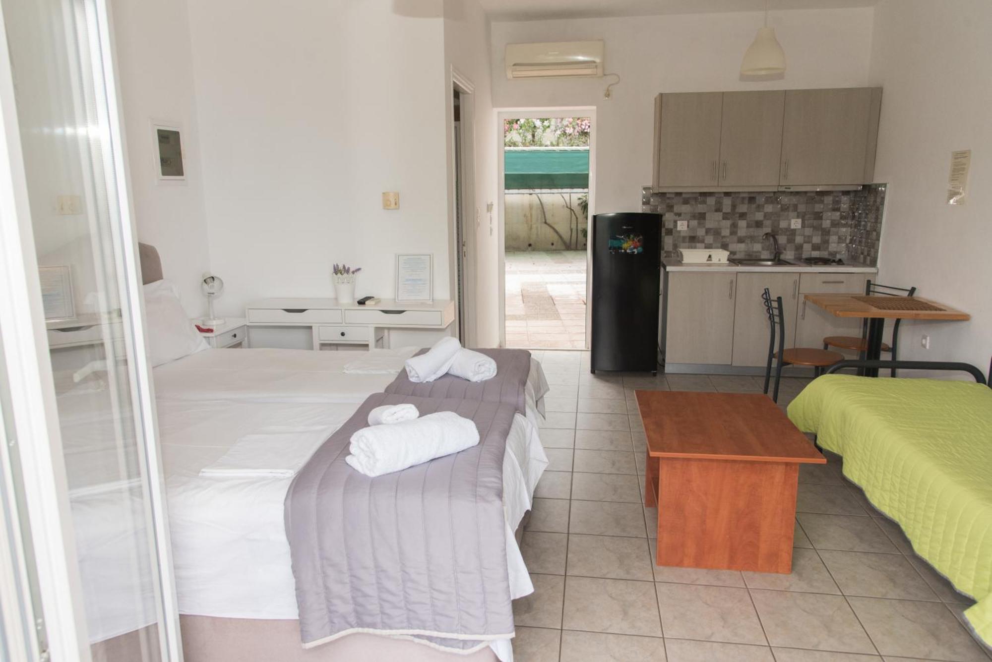 Platána Panorama Hotel מראה חיצוני תמונה